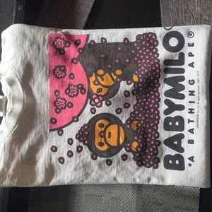 Men’s M Bape tee